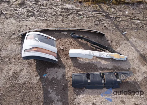 2016 Chevrolet Silverado 1500 2Lt from USA, damaged, VIN 3GCUKREC3GG201125